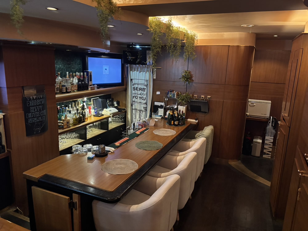 SHARE TABLE求人アルバイト用2枚目詳細