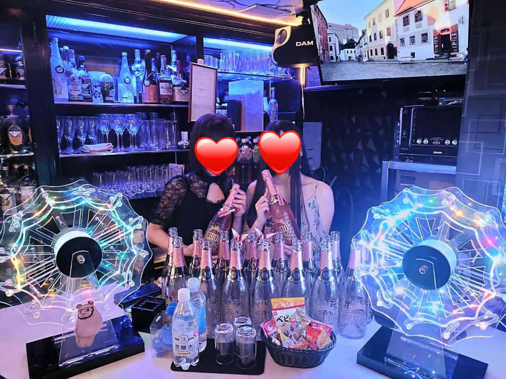 カラオケスナックEBRIOの画像