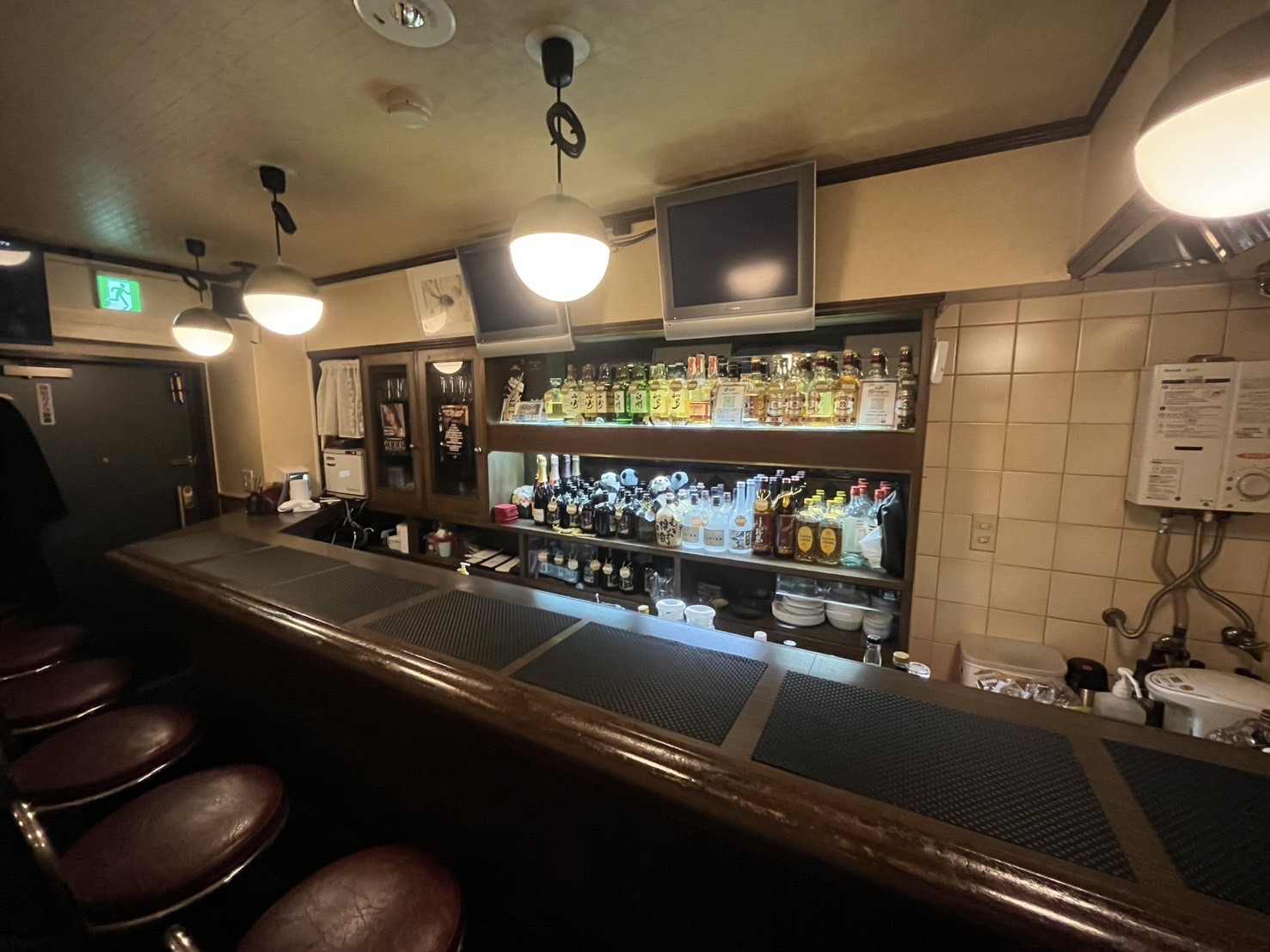 カラオケBar CoCo快の画像