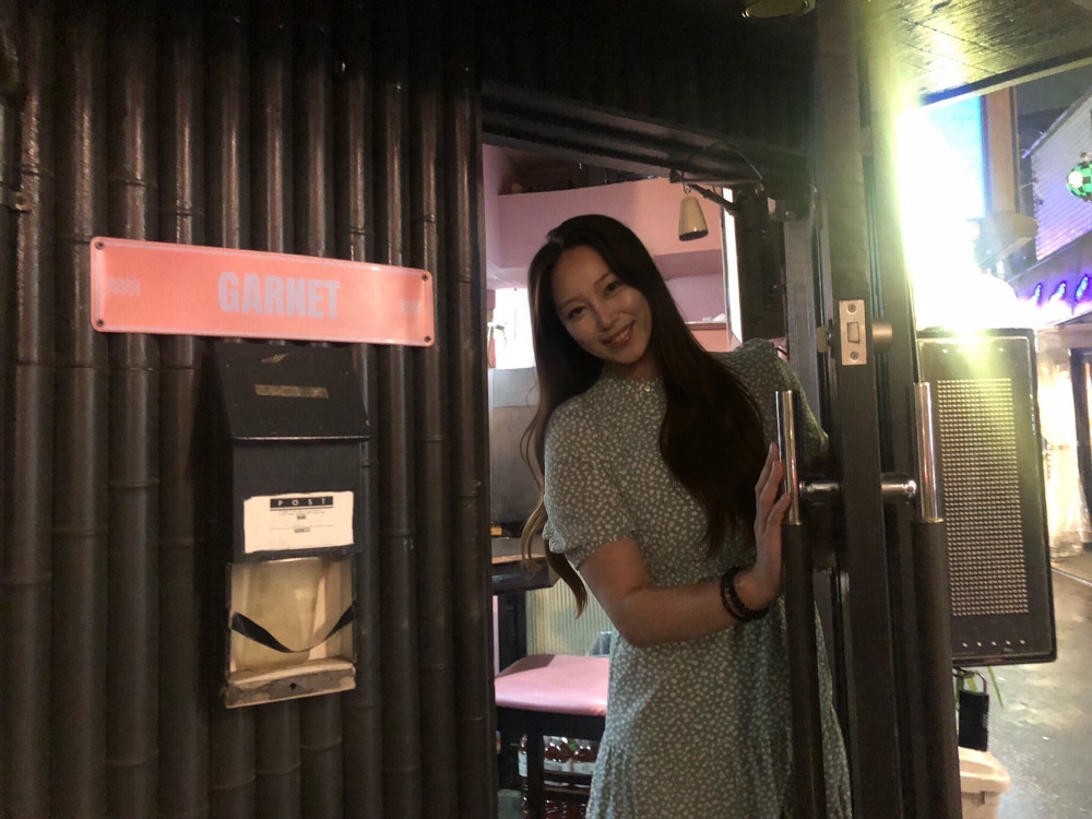 ガーネット男性用2枚目詳細