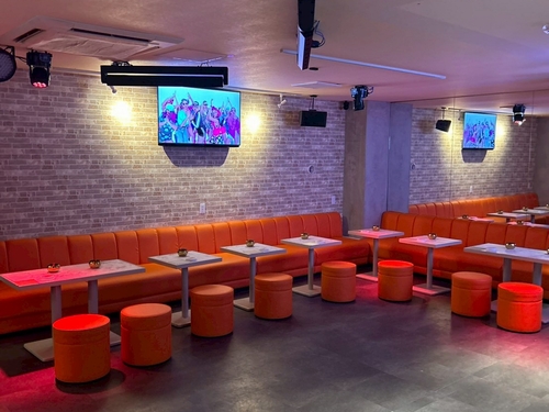 カラオケバーMix Bomb男性用2枚目詳細