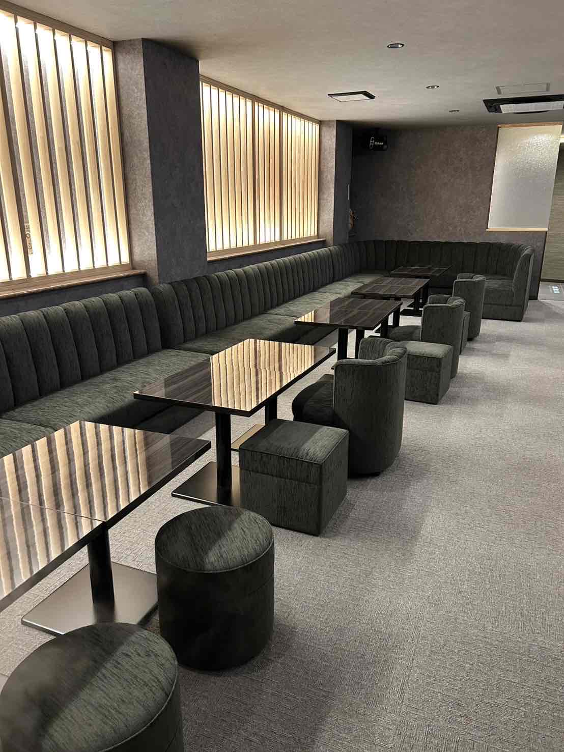 Lounge unknown求人アルバイト用2枚目詳細